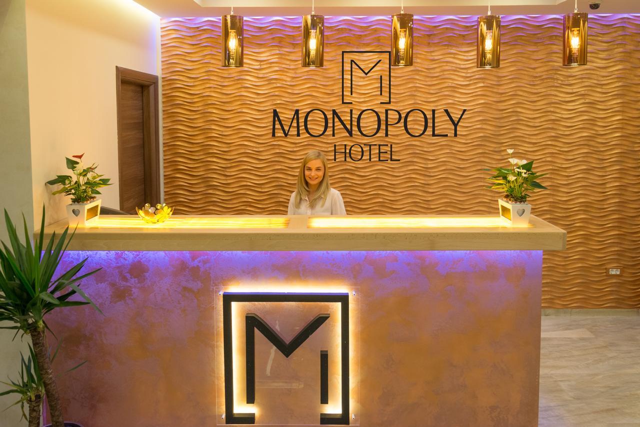 Monopoly Hotel Otopeni Eksteriør bilde